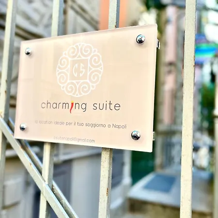 Charming Vomero شقة *